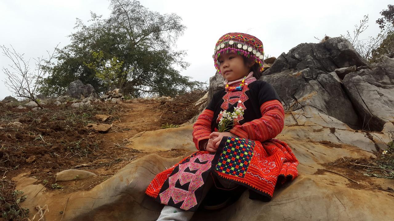 Datani Moc Chau Homestay Lang Mon ภายนอก รูปภาพ